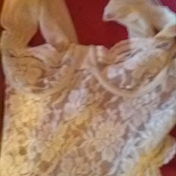 Lingera - Picture 4 of 4